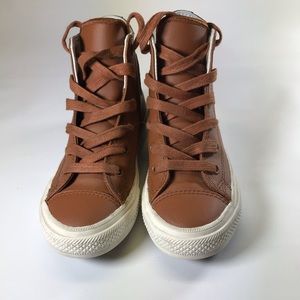 Converse chucks leather hi top sneakers